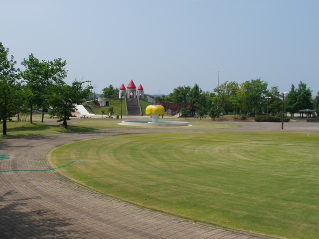 墓地内の風景