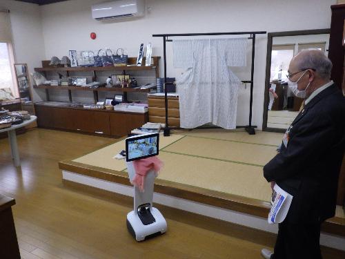 3月17日 能登上布会館自走ロボット実証実験見学4